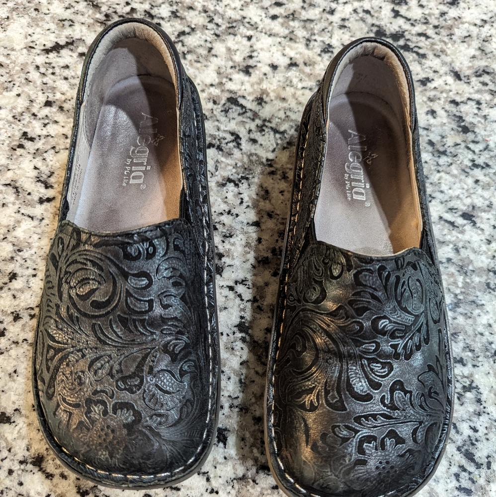 Alegrias nurse clogs - Picture 1 of 4